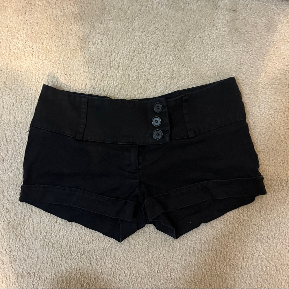 Spring Street Low rise Black Women's Shorts